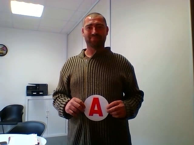 Gregory a eu son code et son permis en 3 semaines