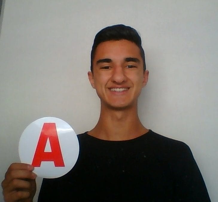 BRAVO A LUCAS POUR SON PERMIS!!!!
